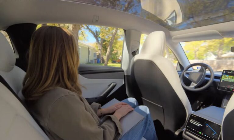 Tesla launches fully driverless robotaxi service