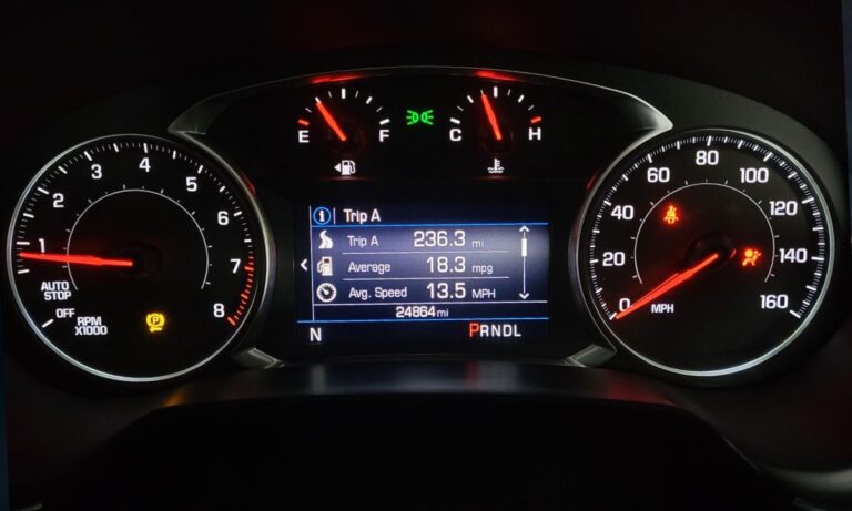 What do the warning lights and symbols on the Chevrolet dashboard mean?